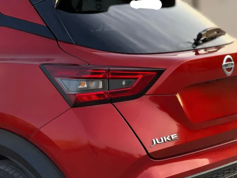 Discover undefined undefined Exterior Interior Images.Find all aspects and details of cars.