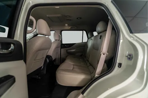 Nissan Xterra 2.5L Platinum 4WD 2021