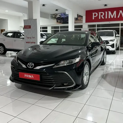 Toyota Camry 2.5L GLE 204 HP 2021