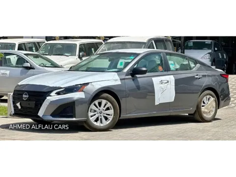 New Nissan Altima 2024