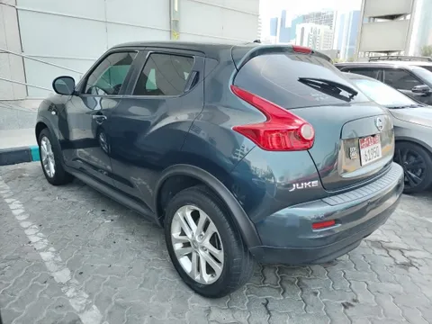 Discover undefined undefined Exterior Interior Images.Find all aspects and details of cars.