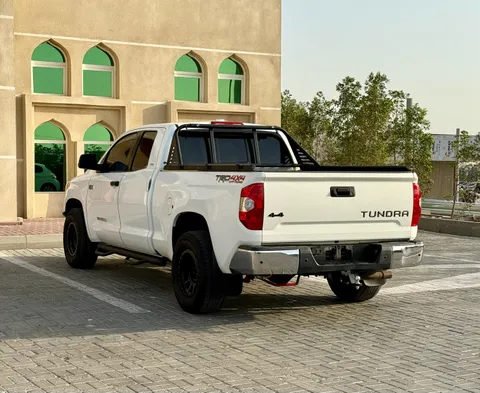 Toyota Tundra Crewcab TRD SR5 2016