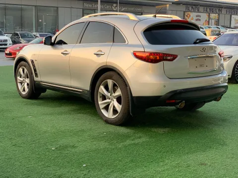 Discover undefined undefined Exterior Interior Images.Find all aspects and details of cars.