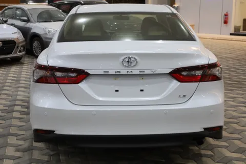 New Toyota Camry 2.5L LE 204 HP 2024