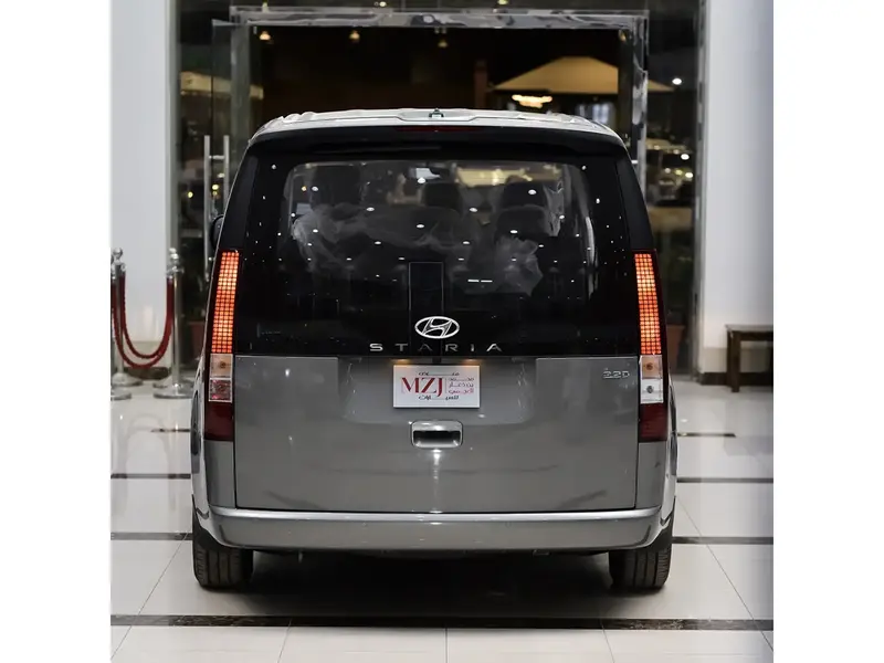 Hyundai Staria 2025
