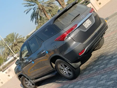Toyota Fortuner 2017