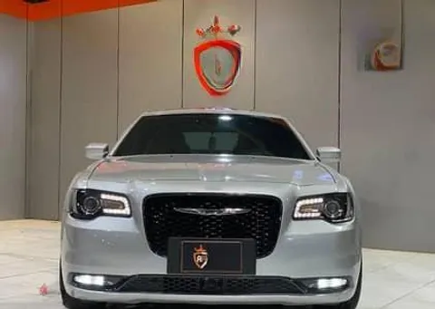 Discover undefined undefined Exterior Interior Images.Find all aspects and details of cars.