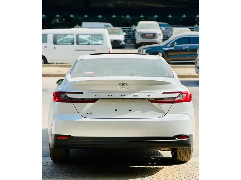 Discover undefined undefined Exterior Interior Images.Find all aspects and details of cars.