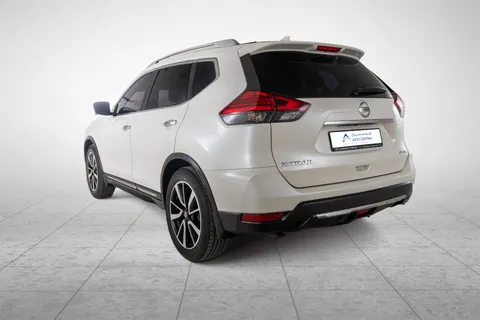 Nissan X-Trail 2.5 SL 4WD 2020