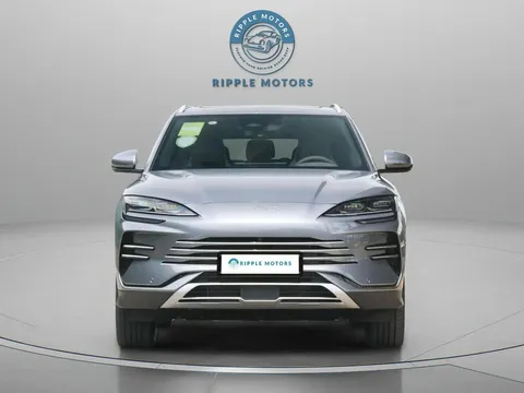 Discover undefined undefined Exterior Interior Images.Find all aspects and details of cars.