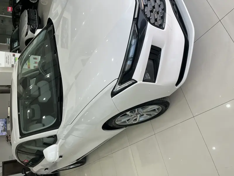 Discover undefined undefined Exterior Interior Images.Find all aspects and details of cars.