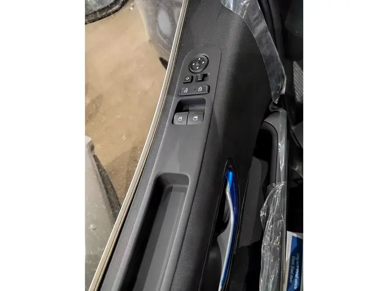 Hyundai Staria 2025