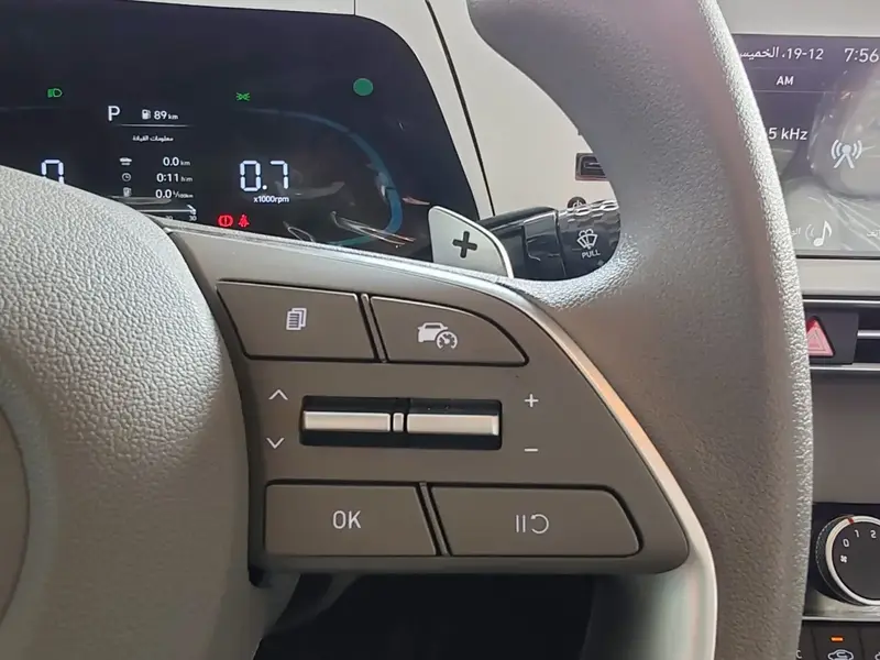 Hyundai Elantra 2025