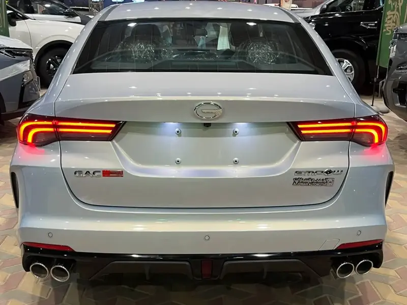 Discover undefined undefined Exterior Interior Images.Find all aspects and details of cars.