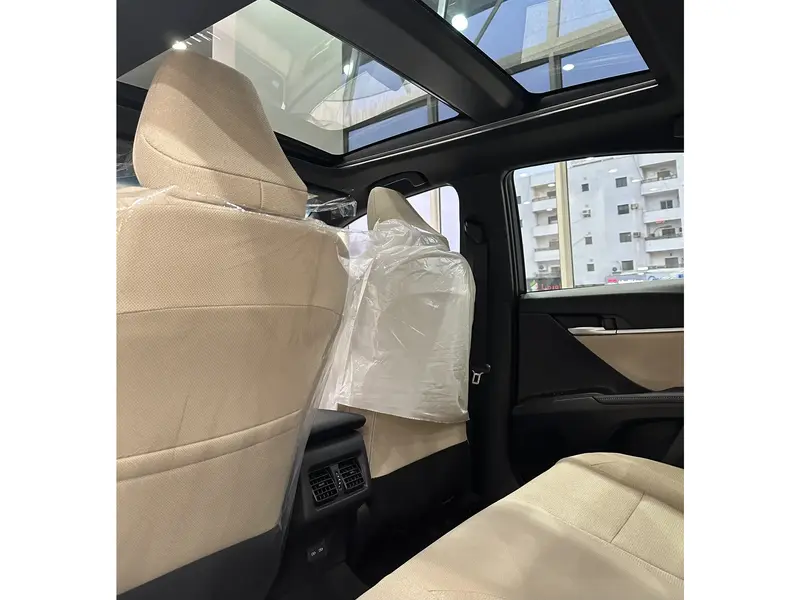 Toyota Camry 2025