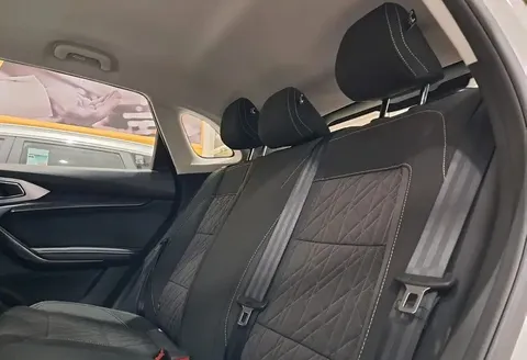 Discover undefined undefined Exterior Interior Images.Find all aspects and details of cars.
