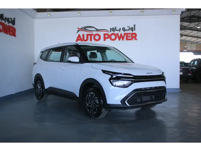 Discover undefined undefined Exterior Interior Images.Find all aspects and details of cars.