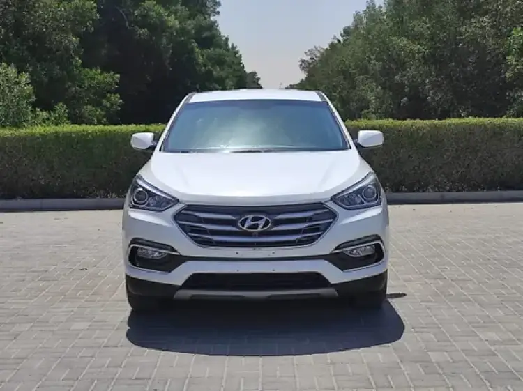 hyundai santa-fe image Hyundai Santa Fe 2.4L AWD 2018