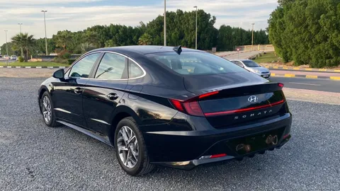 Hyundai Sonata 2.5L Mid 2021