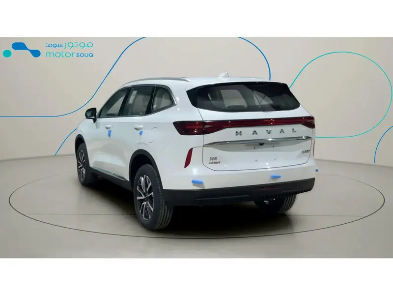 Discover undefined undefined Exterior Interior Images.Find all aspects and details of cars.