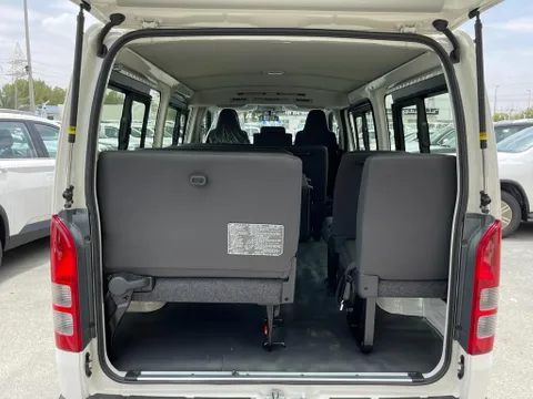 New Toyota Hiace 2.5L Commuter M/T 2024