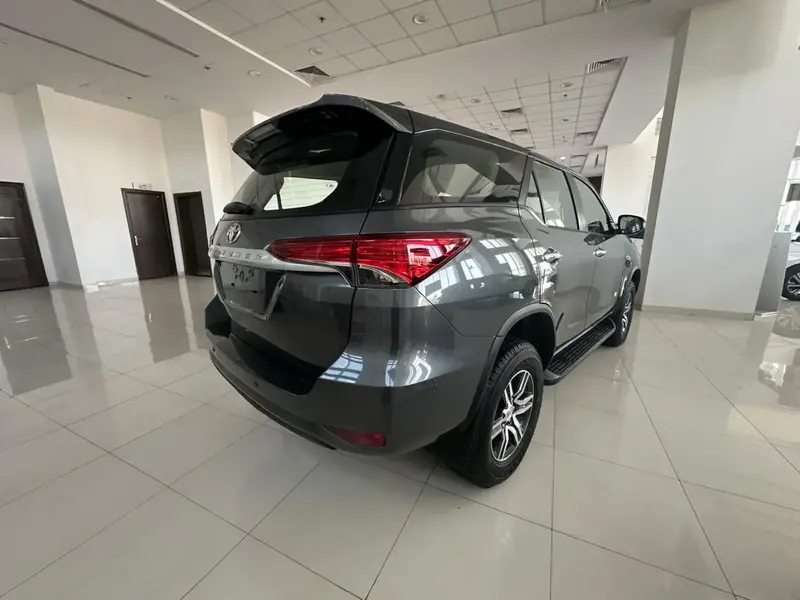 Toyota Fortuner 2024 GX2 4X2 Gasoline