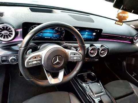 Mercedes-Benz A 35 AMG 2022