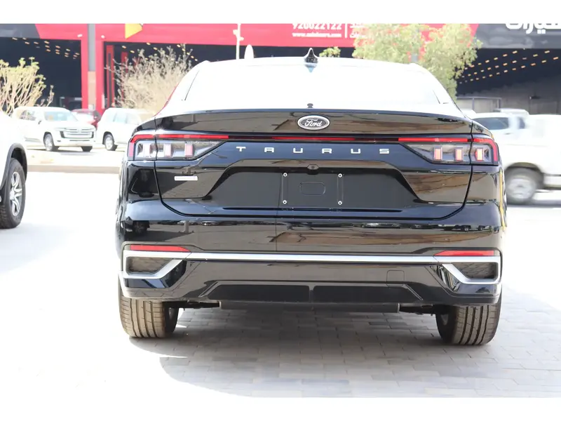 Ford Taurus 2025