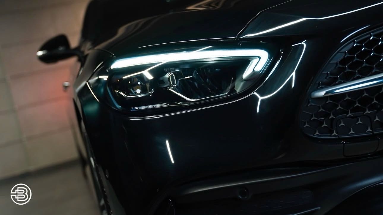 Mercedes Benz C Class 2024