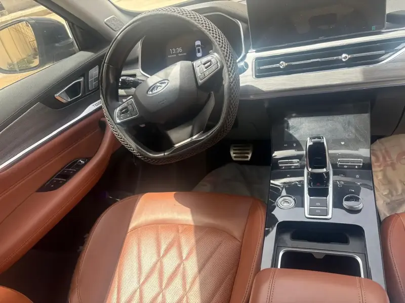 Discover undefined undefined Exterior Interior Images.Find all aspects and details of cars.