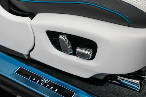 New Rolls Royce Spectre 100 kWh AWD 2025