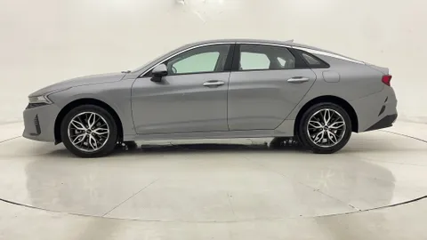 Kia K5 2023