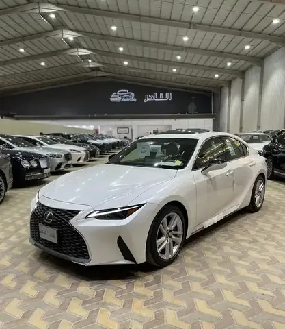 Discover undefined undefined Exterior Interior Images.Find all aspects and details of cars.