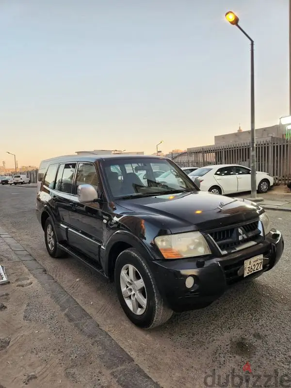 ميتسوبيشي باجيرو 2007