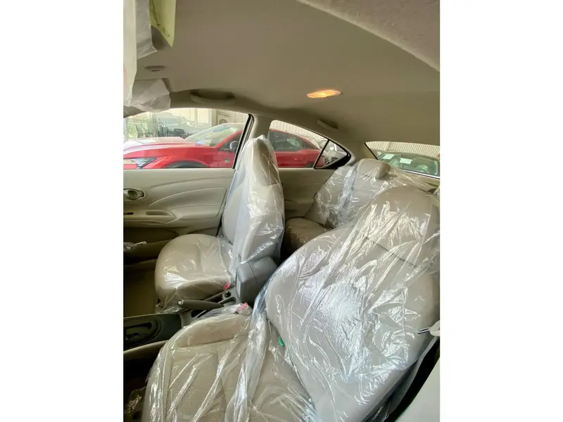 Nissan Sunny 2024