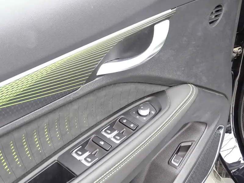 Geely Tugella 2025