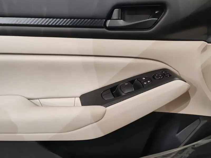 Nissan Altima 2024