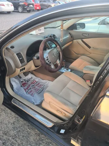 Discover undefined undefined Exterior Interior Images.Find all aspects and details of cars.