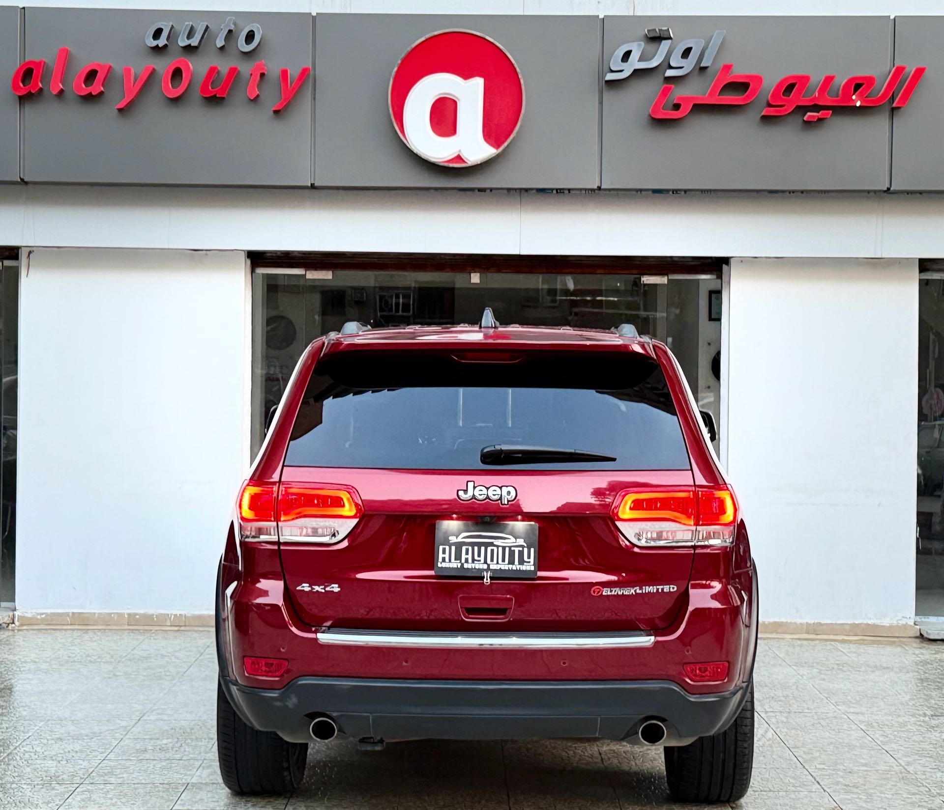 جيب جراند شيروكي 2018