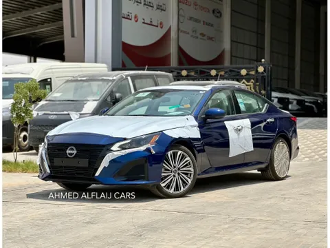 New Nissan Altima 2024