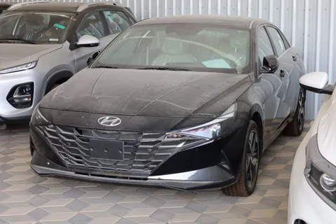 New Hyundai Elantra 2023
