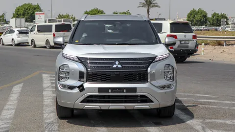 New Mitsubishi Outlander 2.5L GLX Full Option AWD 2025