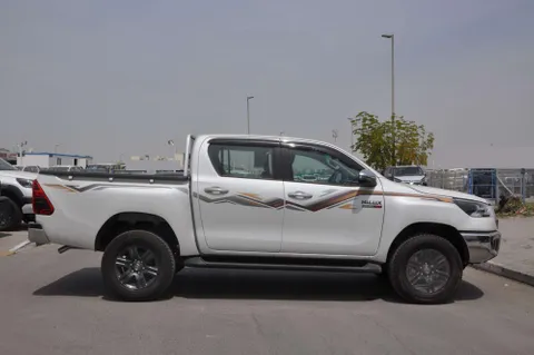 New Toyota Hilux 2.4L Double Cab 4x4 Top Spec 2024