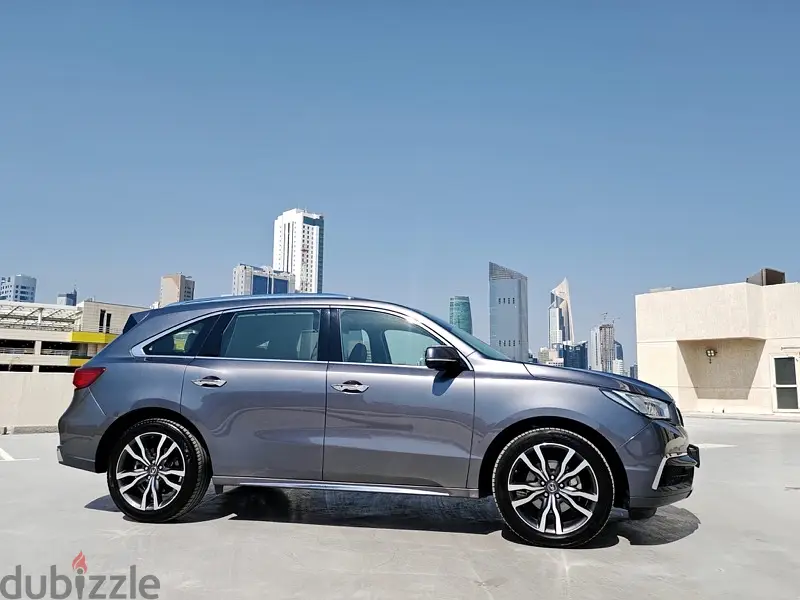 أكيورا MDX 2020