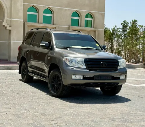 Discover undefined undefined Exterior Interior Images.Find all aspects and details of cars.