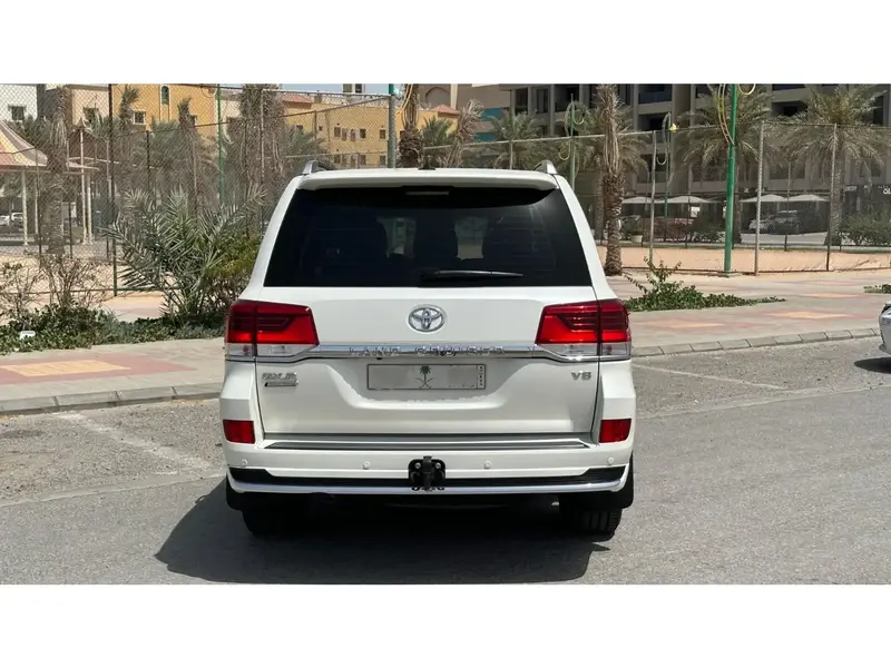 Toyota Land Cruiser Wagon 2021