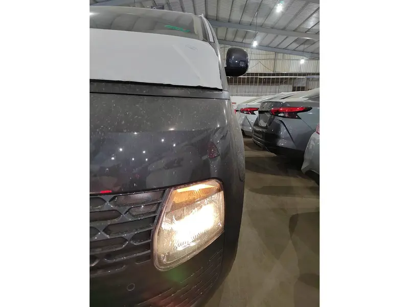Discover undefined undefined Exterior Interior Images.Find all aspects and details of cars.