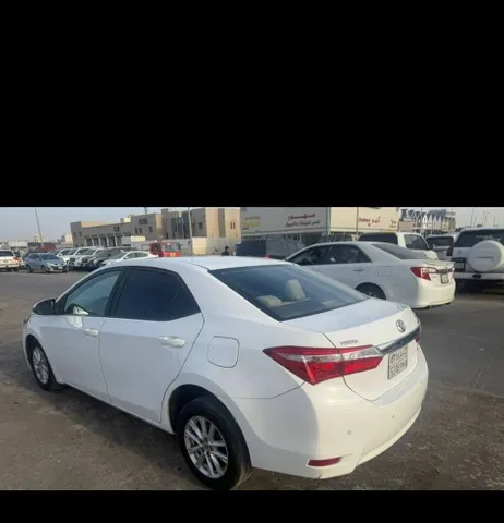 Toyota Corolla 2015