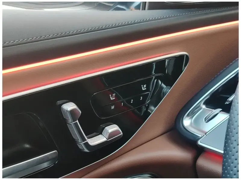 Discover undefined undefined Exterior Interior Images.Find all aspects and details of cars.