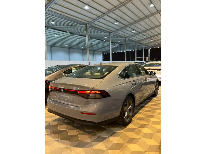 Honda Accord 2025